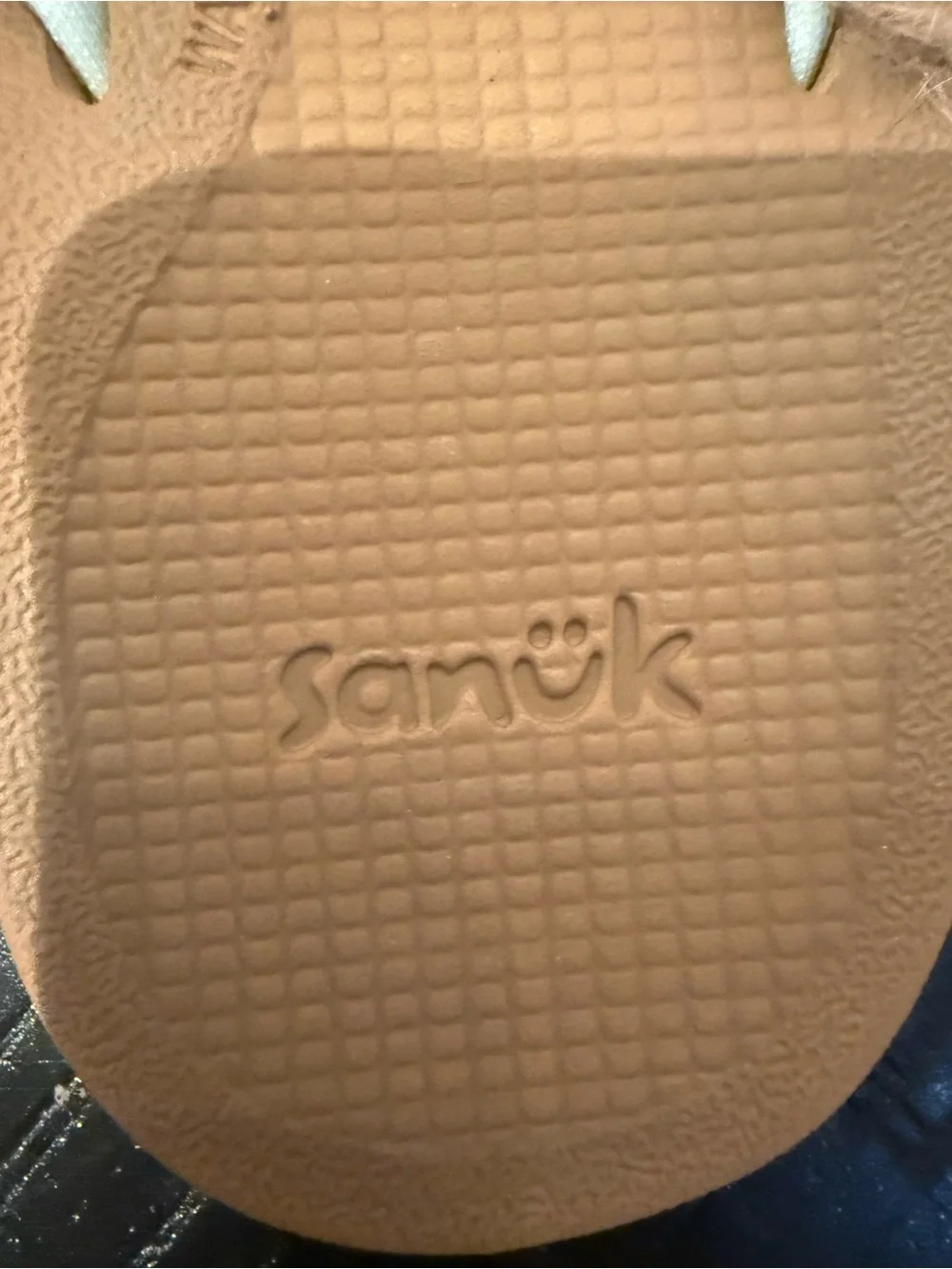 Sanuk Women’s Cosmic Shores Flip Flops Iridescent in Silver. Water Friendly - Picture 5 of 10